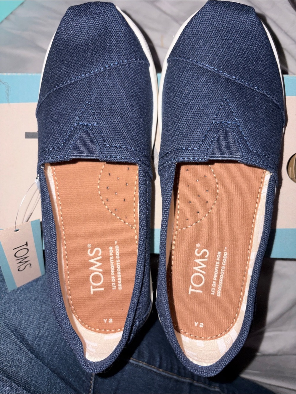 Toms navy alpargata canvas